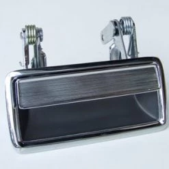 Mustang Auto Parts Mustang DOOR HANDLE EXTERIOR 1971-1973 LH