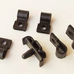 Mustang Auto Parts BONNET SCOOP WIRING CLIP KIT Mustang