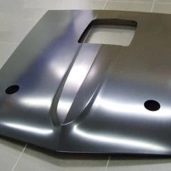 Mustang Auto Parts BONNET WITH SHAKER & BONNET PIN HOLES 1970