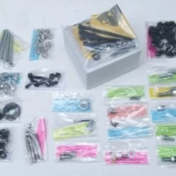 Mustang Auto Parts ENGINE BOLT KIT 302w