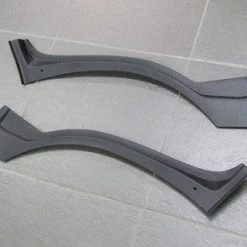 Mustang Auto Parts DOG LEG TRIM XW-XY BLACK