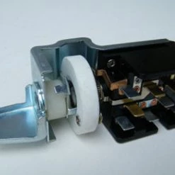 Mustang Auto Parts HEADLIGHT SWITCH 1965-1968