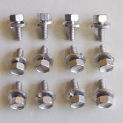 Mustang Auto Parts VALVE COVER BOLT KIT WINDSOR Mustang