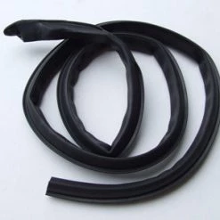 Mustang Auto Parts DOOR SEAL UPPER XA-XC COUPE LH